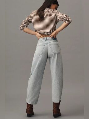 ANTHROPOLOGIE Amo Antonia Mid-Rise Barrel Jeans Size 25 Light Wash